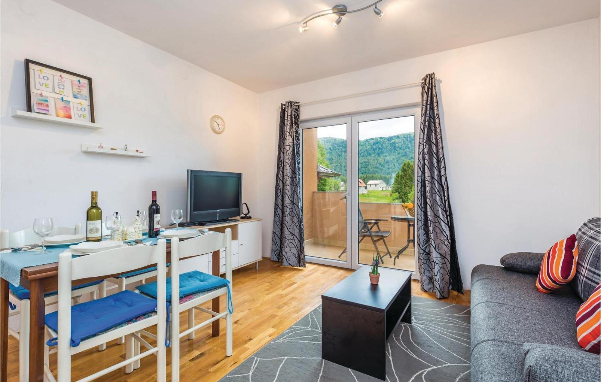 Nice Apartment In Ogulin With Kitchen Jasenak Exterior foto